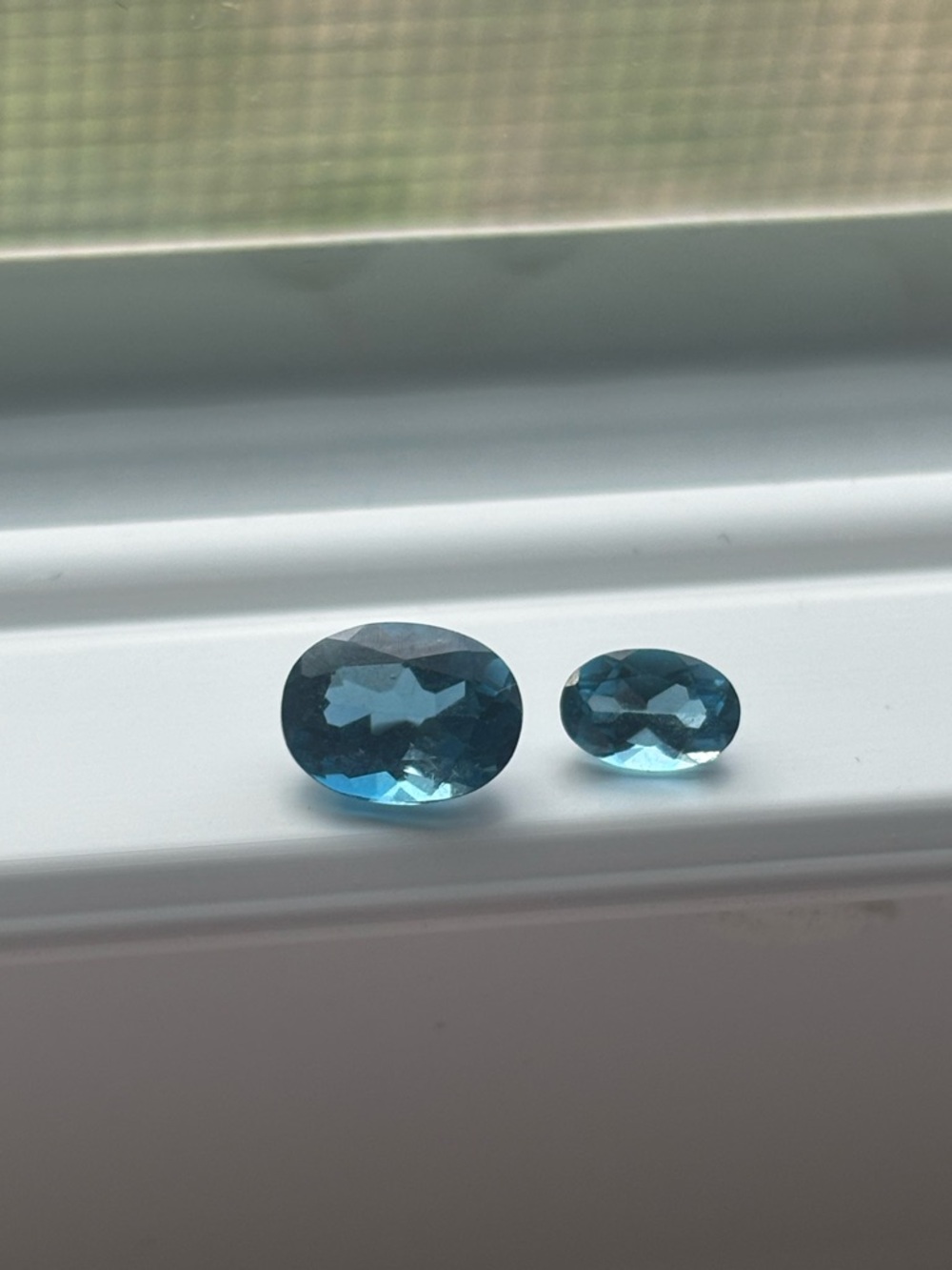 Blue Topaz Gemstone Pair – Oval Faceted Loose Stones Sky/Swiss Blue Not Enhanced - Picture 6 of 15